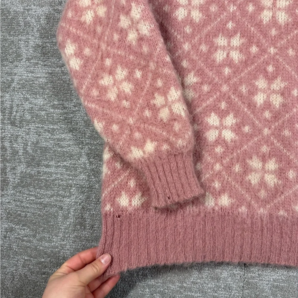 Vintage Ice Knit Made in Iceland Wool Snowflake Pink Sweater Size Small